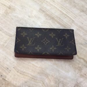 Authentic Louis Vuitton Check Holder